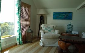 Surf Song Bed & Breakfast