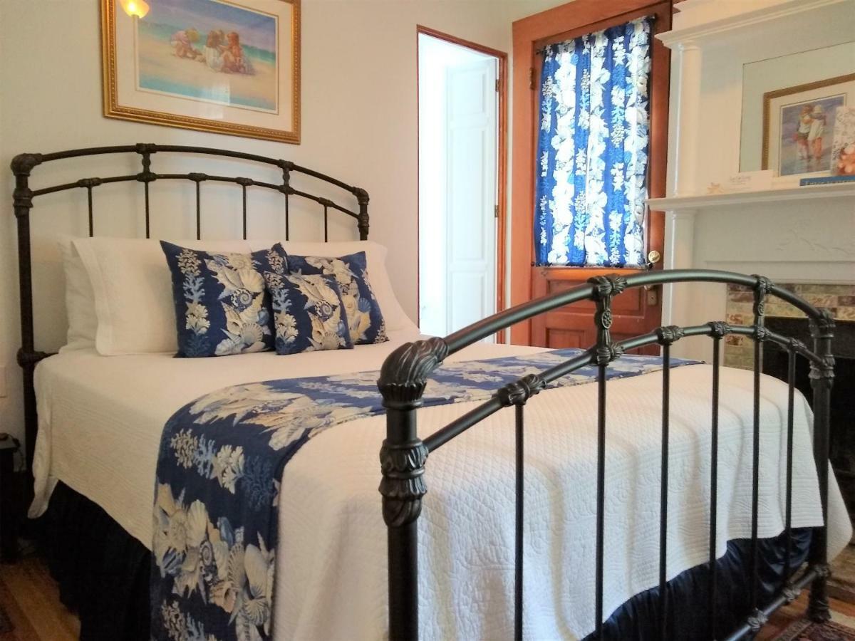 Surf Song Bed & Breakfast Bed & Breakfast Tybee Island Exterior photo